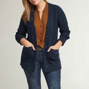 CABI 3882 navy slant pocket cardigan L